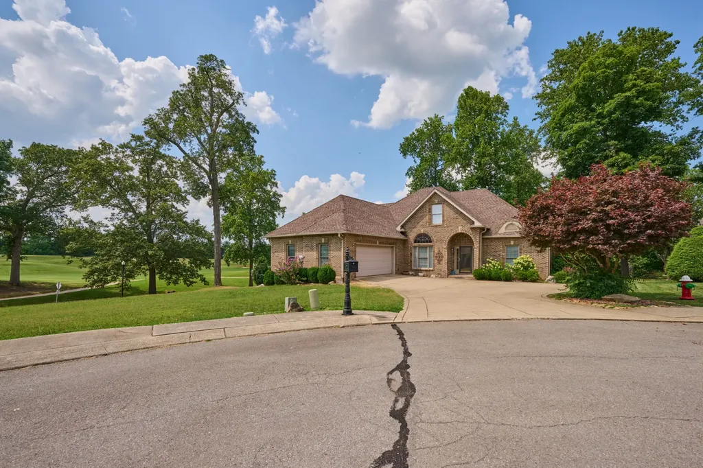 413 Founders Court Springfield TN 37172