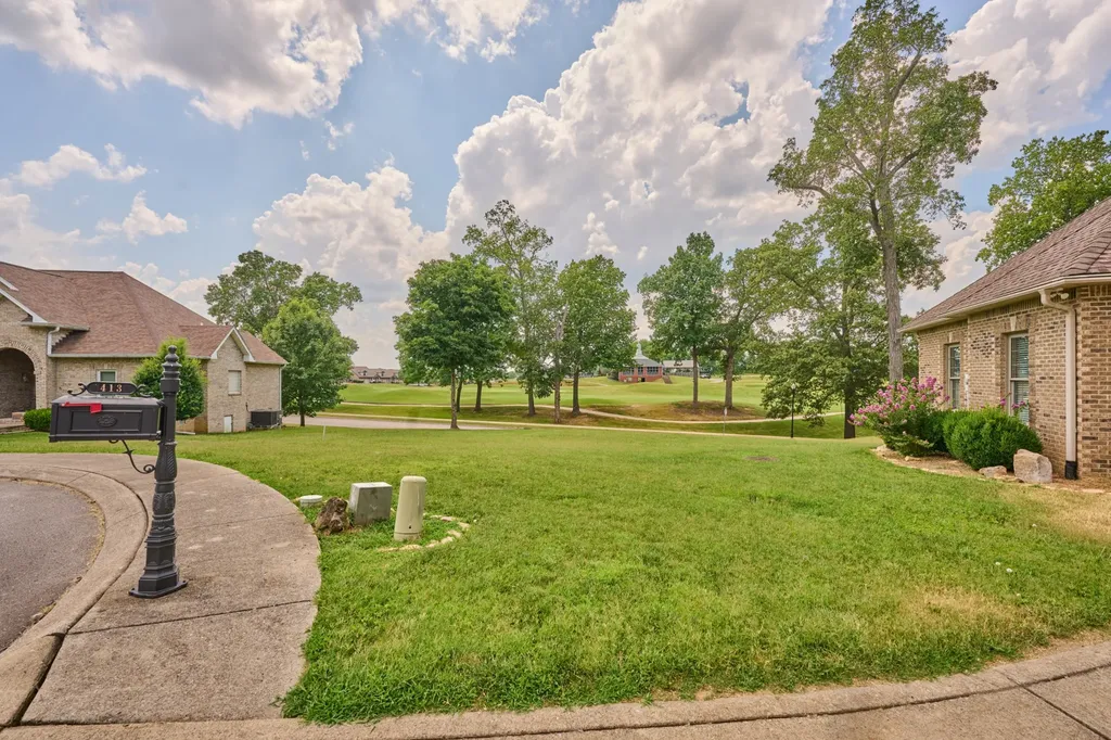 413 Founders Court Springfield TN 37172