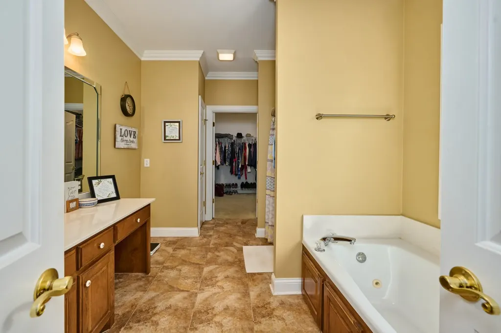 413 Founders Court Springfield TN 37172