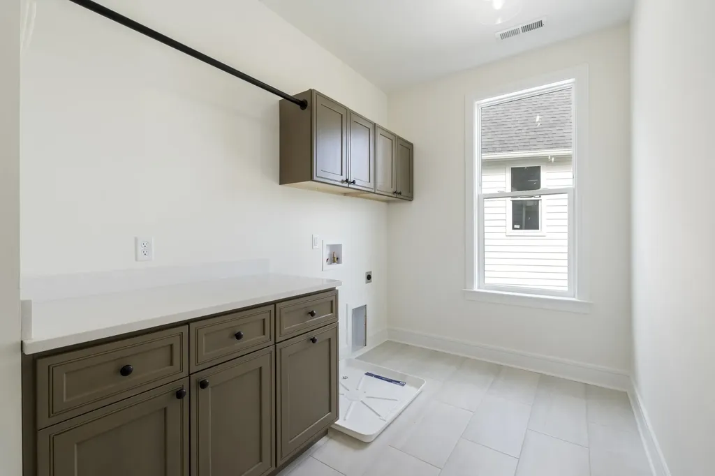 310 Mckennell Drive Nashville TN 37206