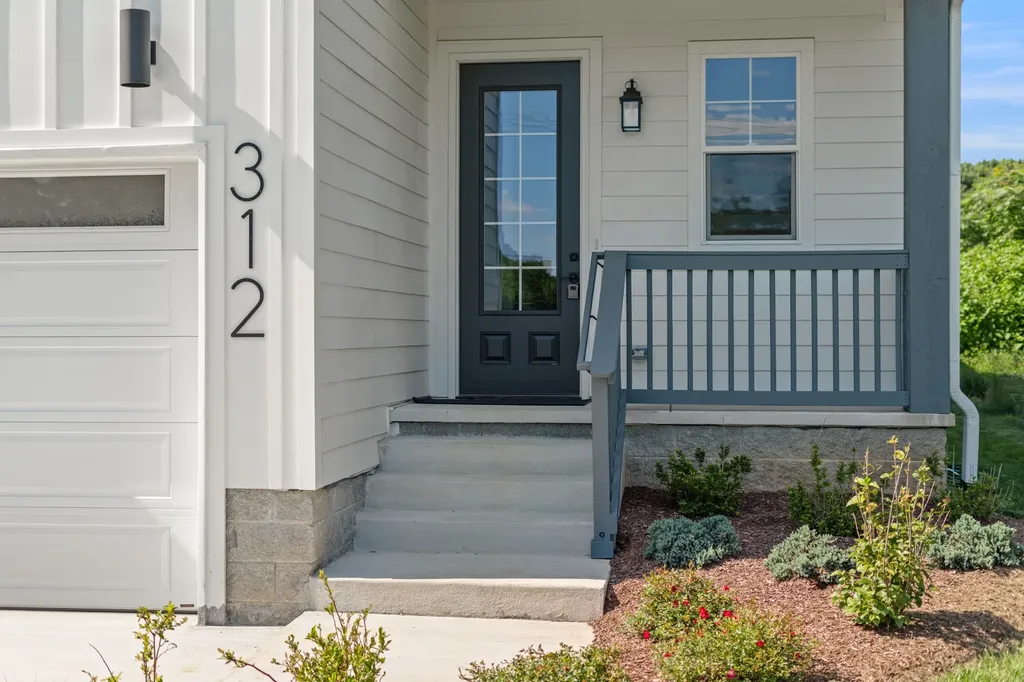 312 Mckennell Drive Nashville TN 37206