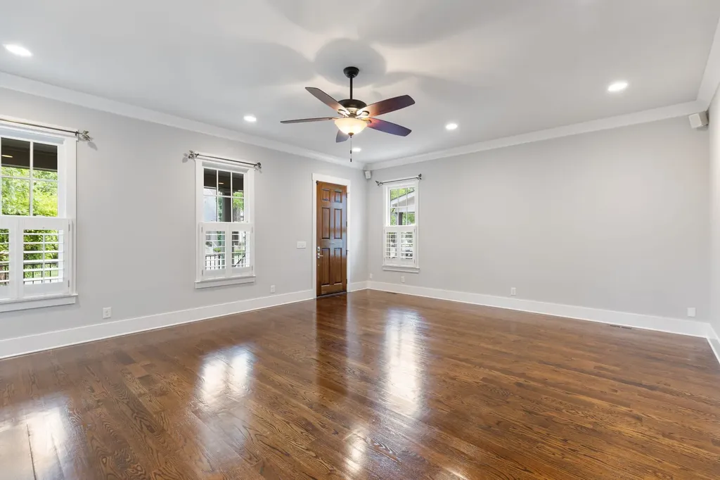 1917 Warfield Drive Nashville TN 37215