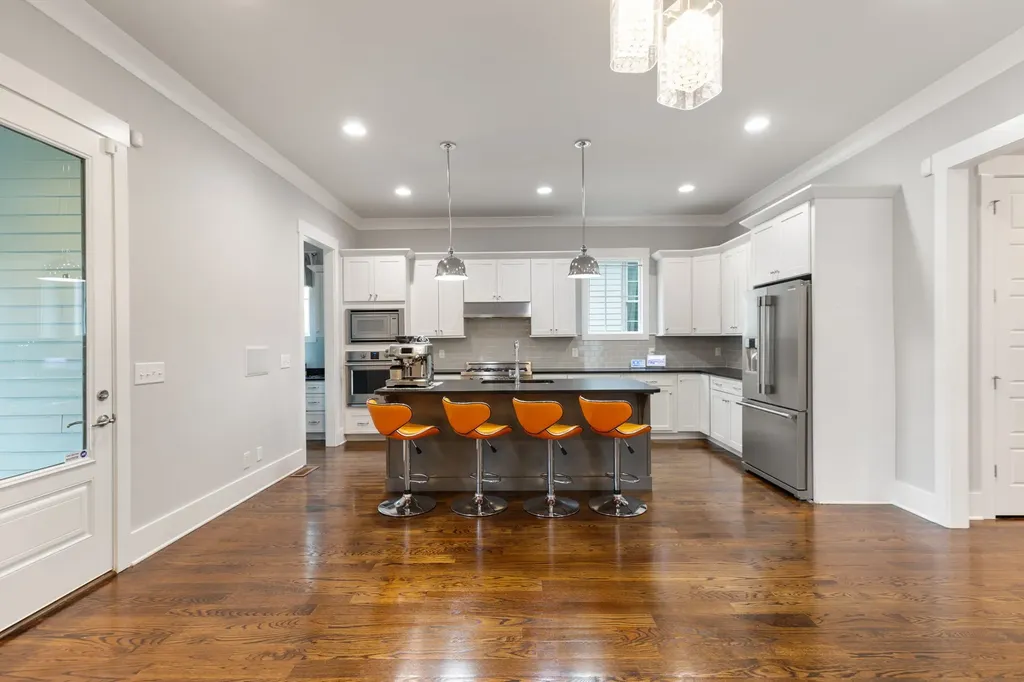 1917 Warfield Drive Nashville TN 37215