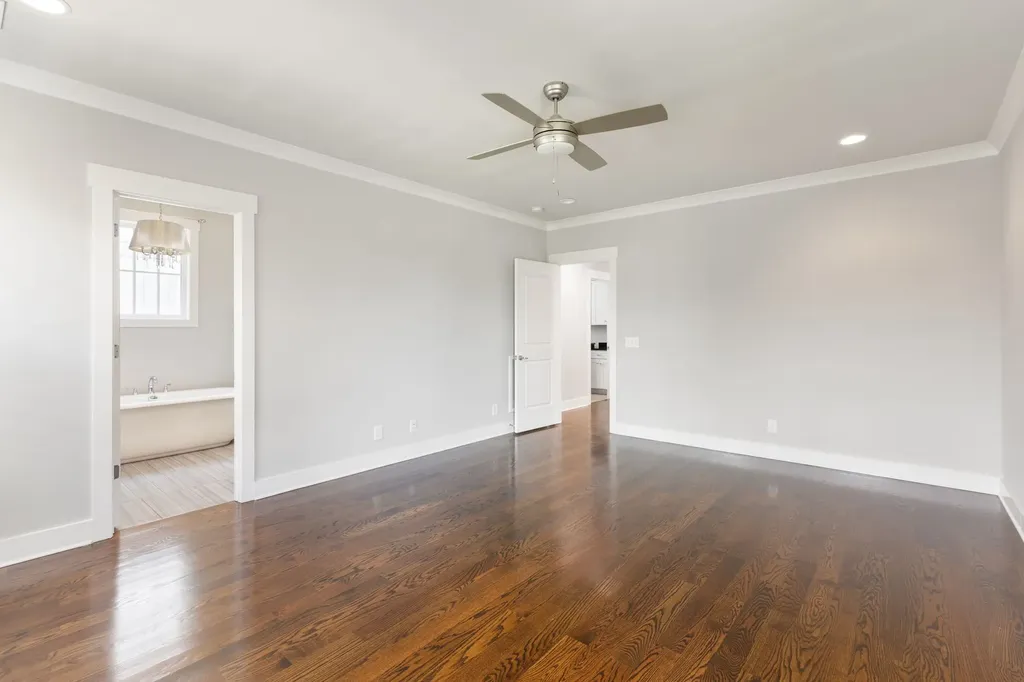 1917 Warfield Drive Nashville TN 37215