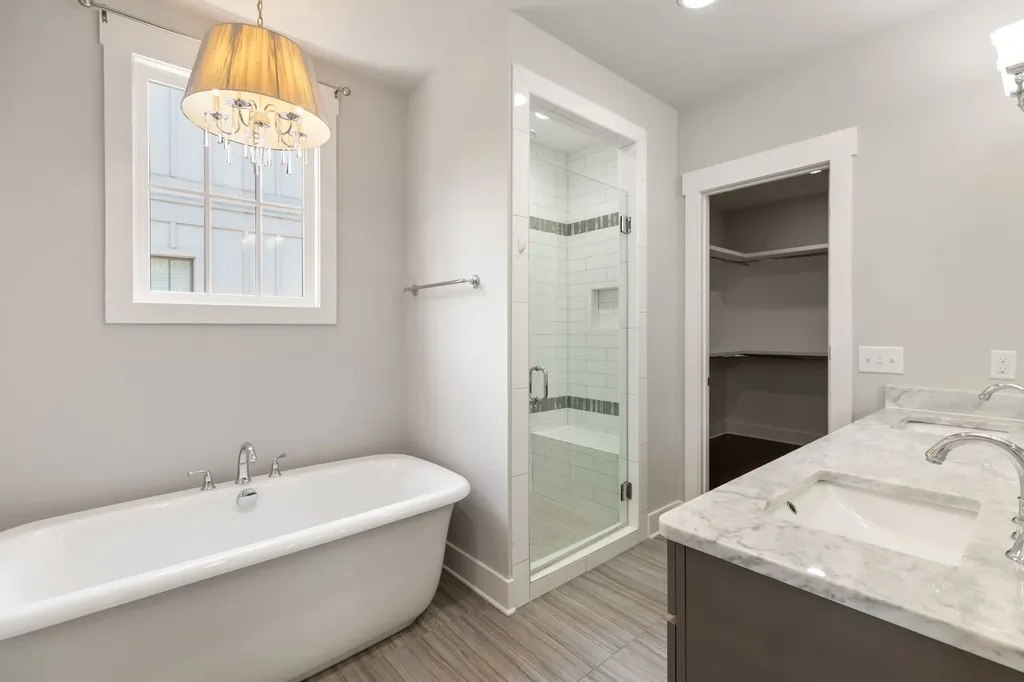 1917 Warfield Drive Nashville TN 37215