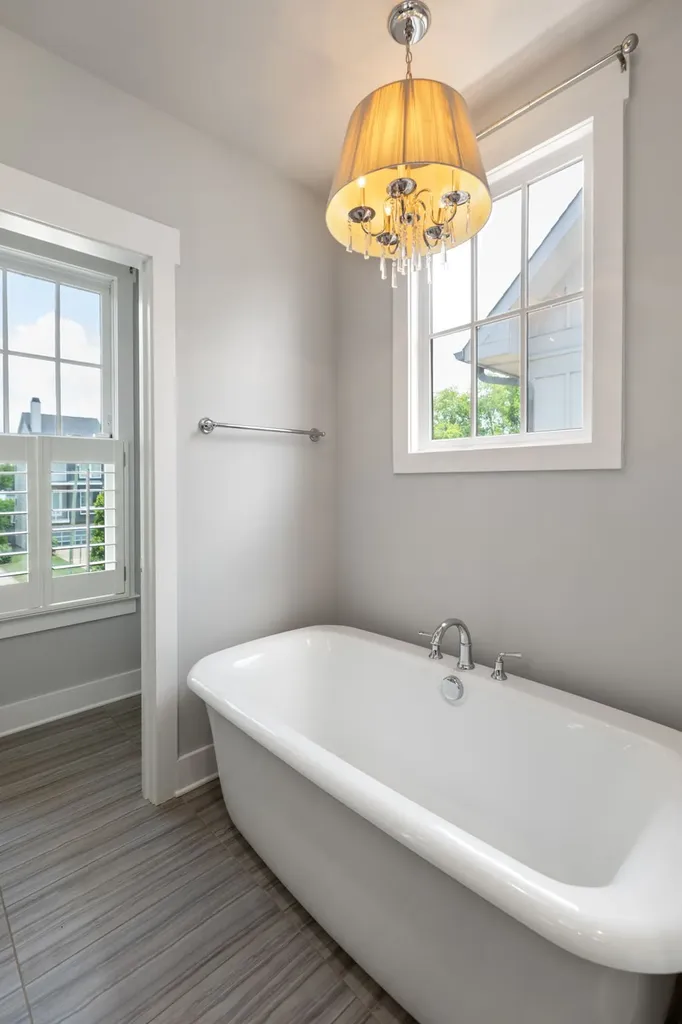 1917 Warfield Drive Nashville TN 37215
