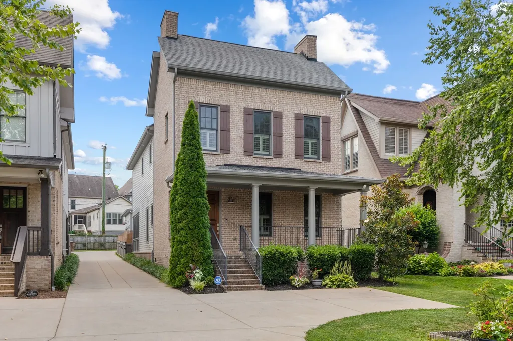 1917 Warfield Drive Nashville TN 37215