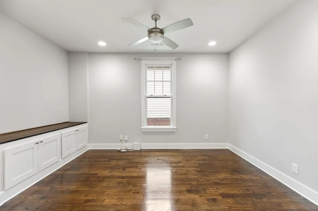 1917 Warfield Drive Nashville TN 37215