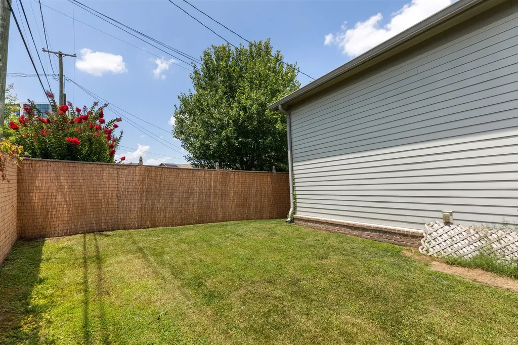 1917 Warfield Drive Nashville TN 37215