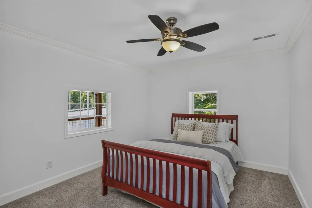 4054 Sams Creek Road Pegram TN 37143