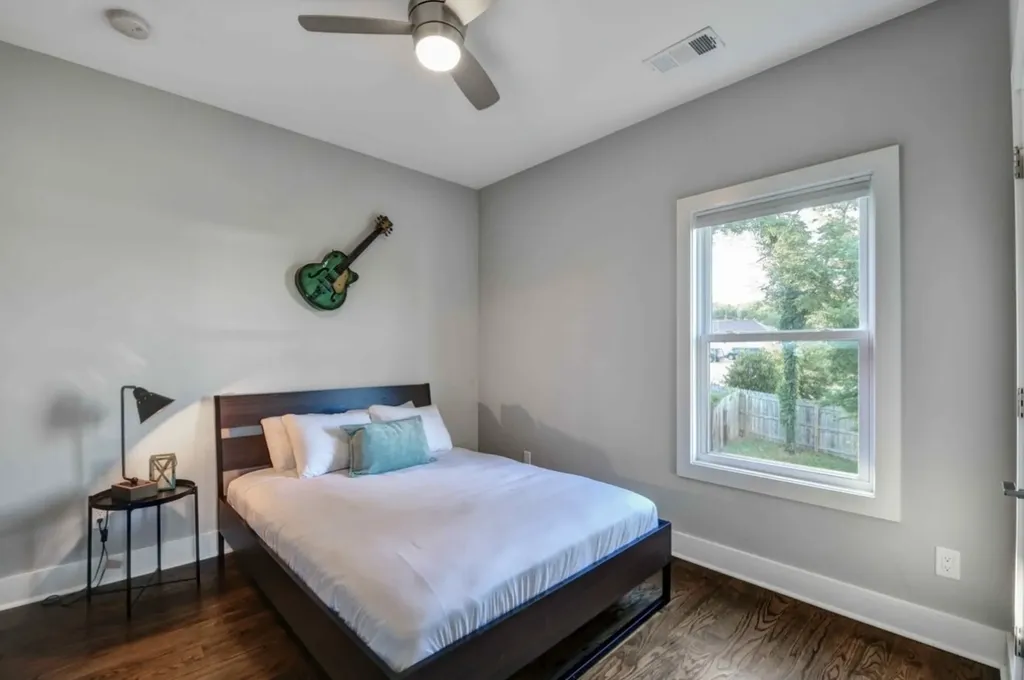 1263 N Avondale Circle Nashville TN 37207