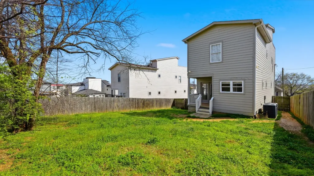 1263 N Avondale Circle Nashville TN 37207