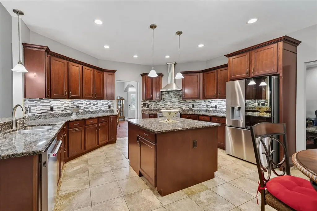 476 Maxshire Court Clarksville TN 37043
