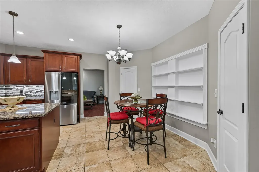 476 Maxshire Court Clarksville TN 37043