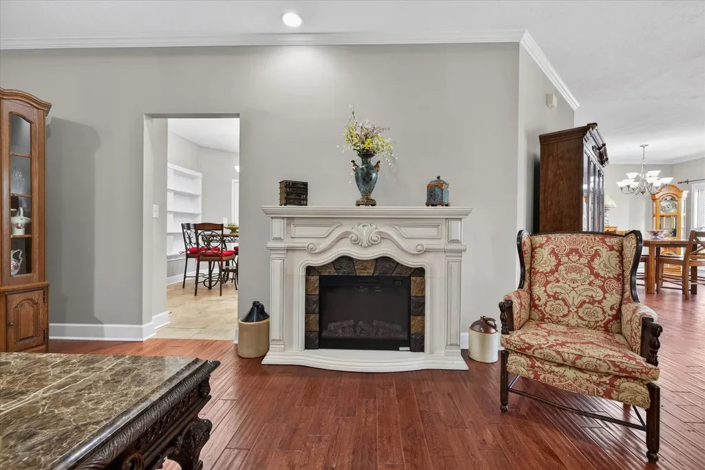 476 Maxshire Court Clarksville TN 37043