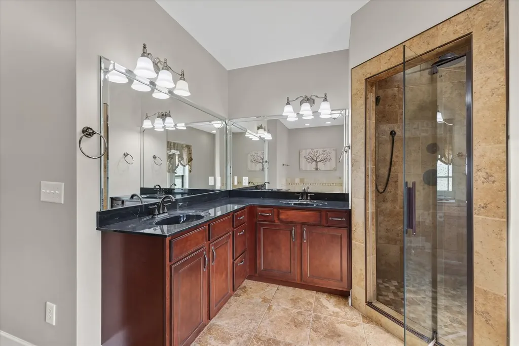 476 Maxshire Court Clarksville TN 37043