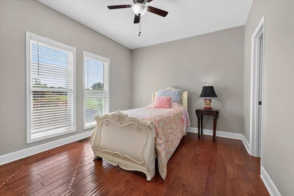 476 Maxshire Court Clarksville TN 37043