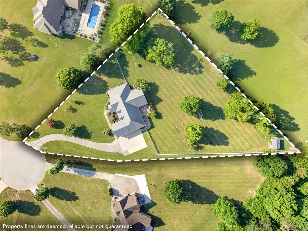 476 Maxshire Court Clarksville TN 37043