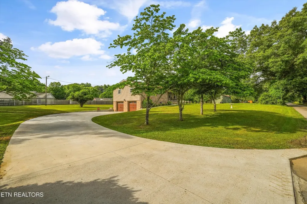 9120 Sherrod Drive Knoxville TN 37924