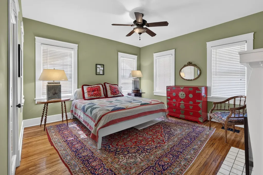 203 Maple St, E Fayetteville TN 37334