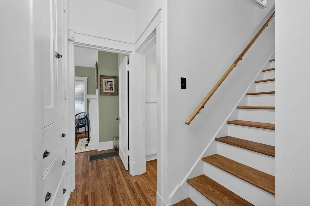 203 Maple St, E Fayetteville TN 37334