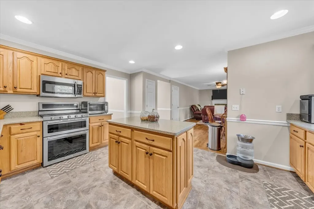 141 W Laurel Avenue Mcminnville TN 37110