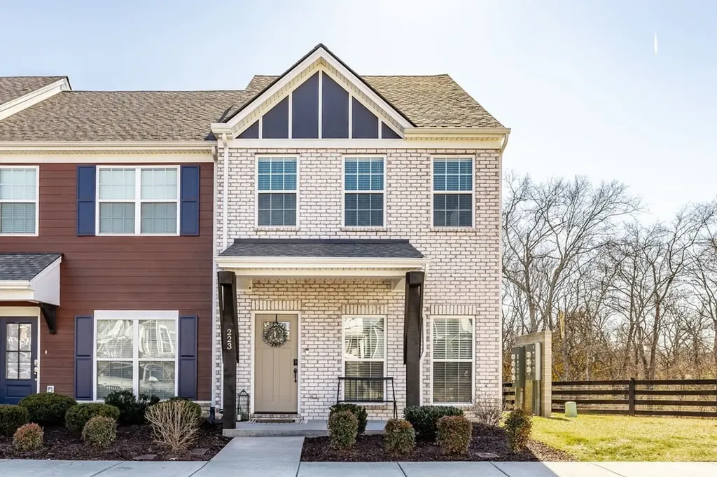 223 Holywell Drive Gallatin TN 37066