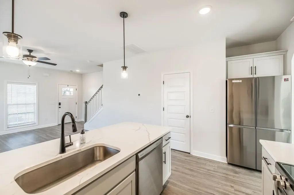 223 Holywell Drive Gallatin TN 37066