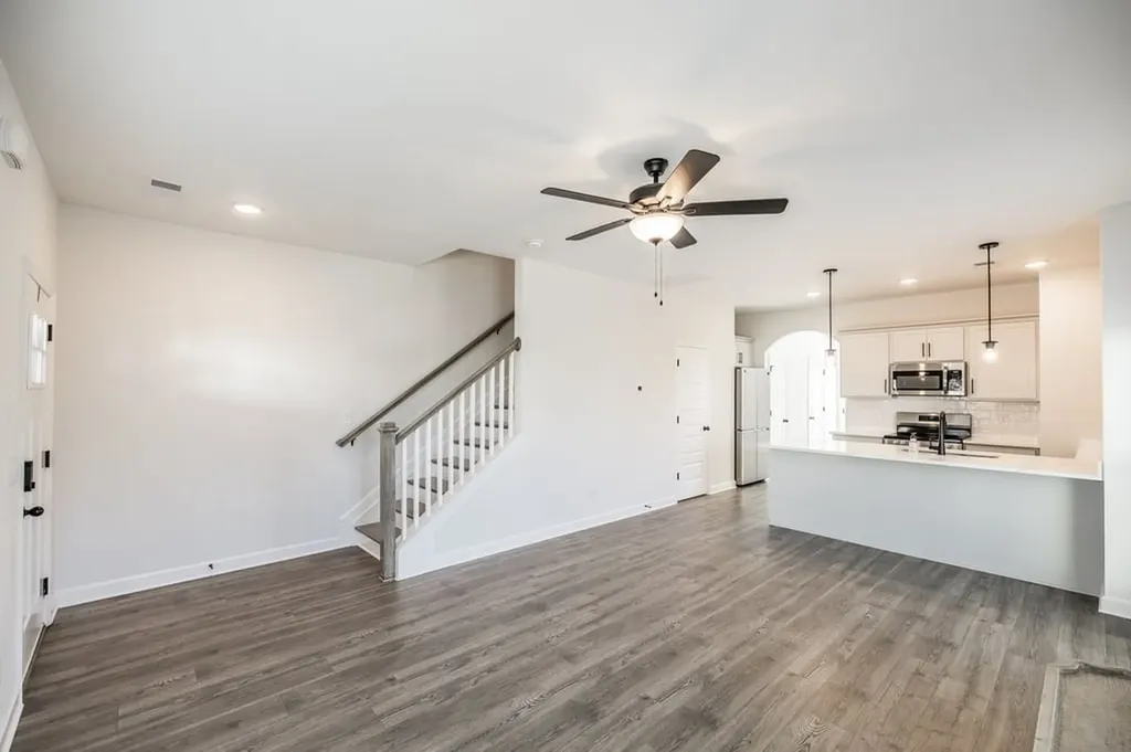 223 Holywell Drive Gallatin TN 37066