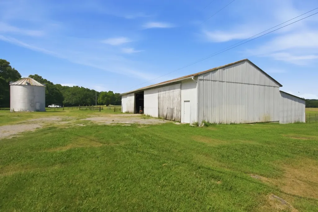 148 Wade Jennings Road Shelbyville TN 37160