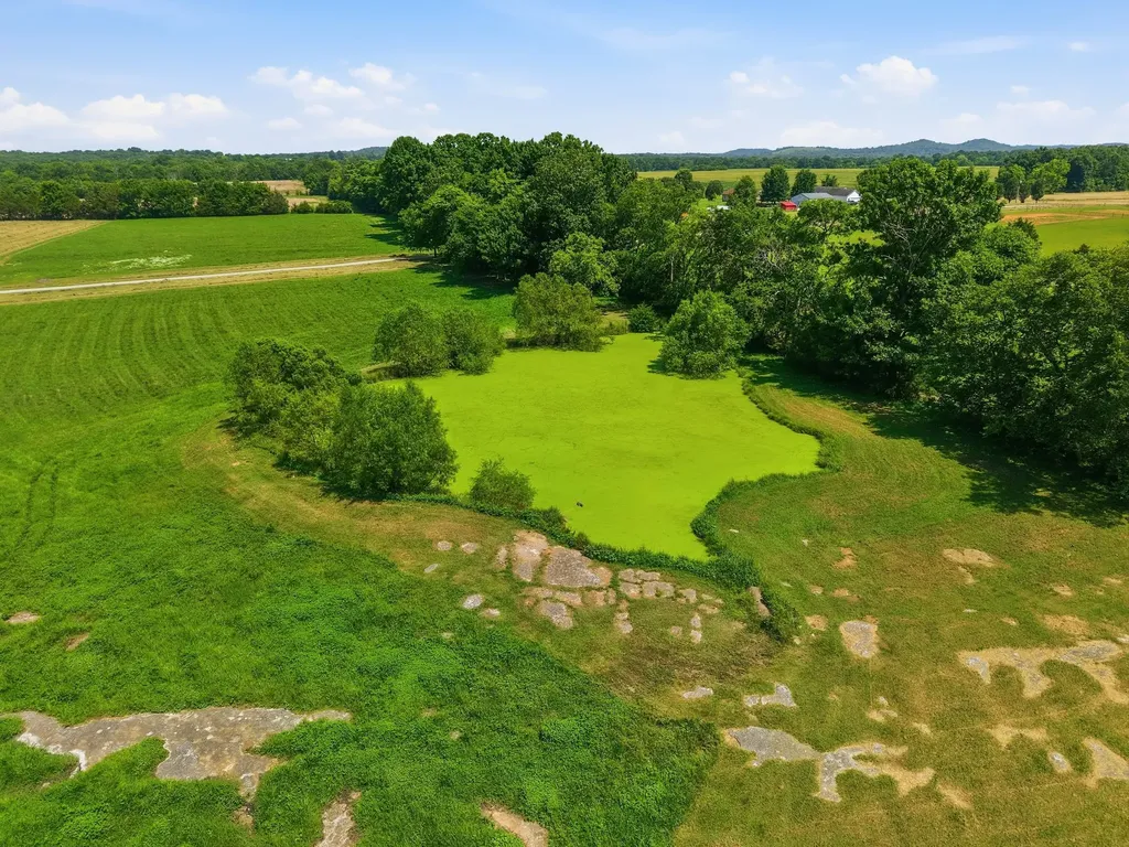 148 Wade Jennings Road Shelbyville TN 37160