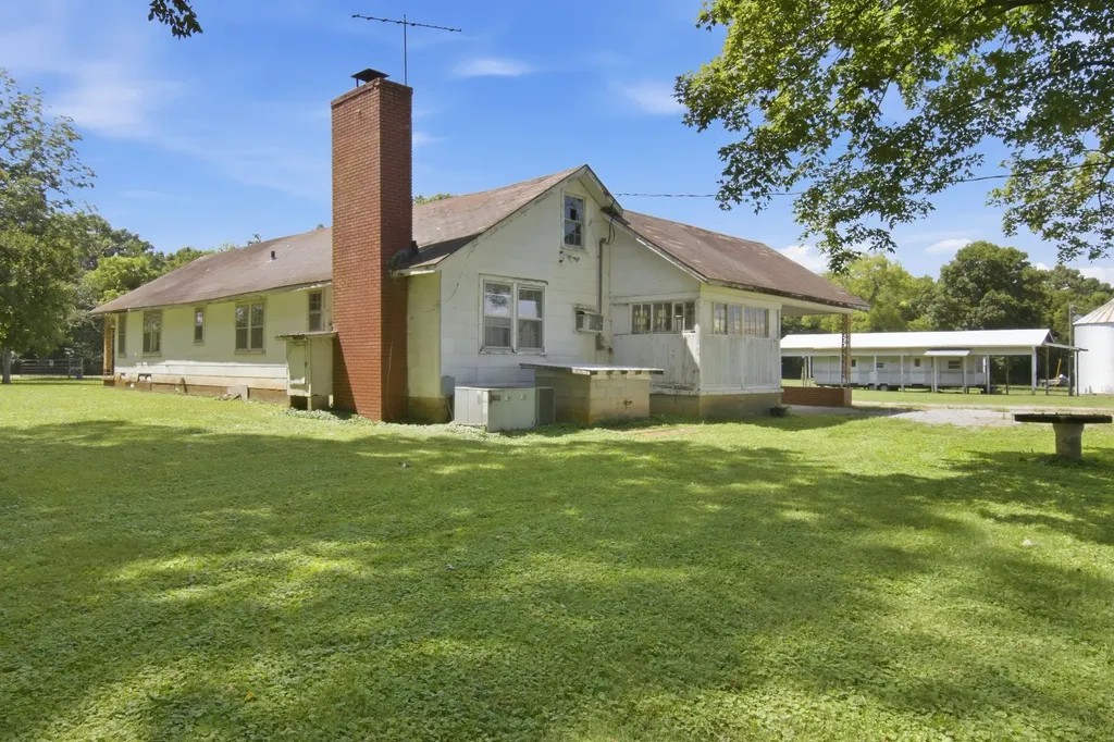 148 Wade Jennings Road Shelbyville TN 37160