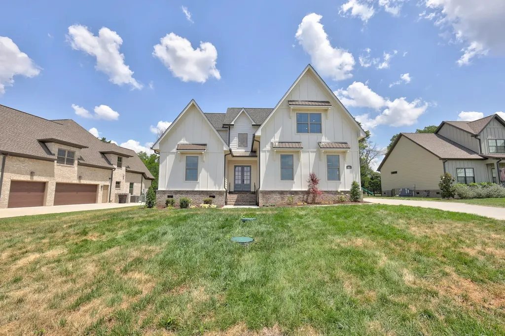 8 Martha Washington Way Murfreesboro TN 37130