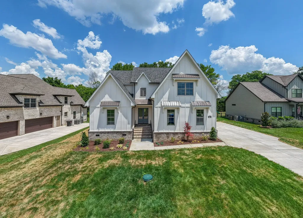 8 Martha Washington Way Murfreesboro TN 37130