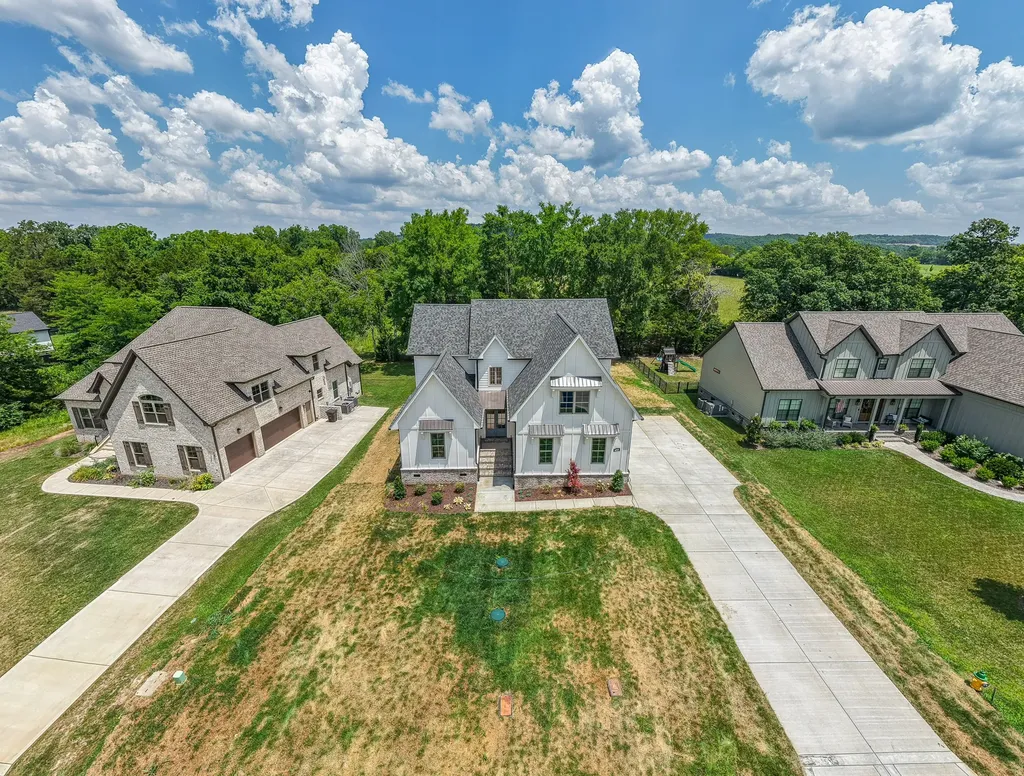 8 Martha Washington Way Murfreesboro TN 37130