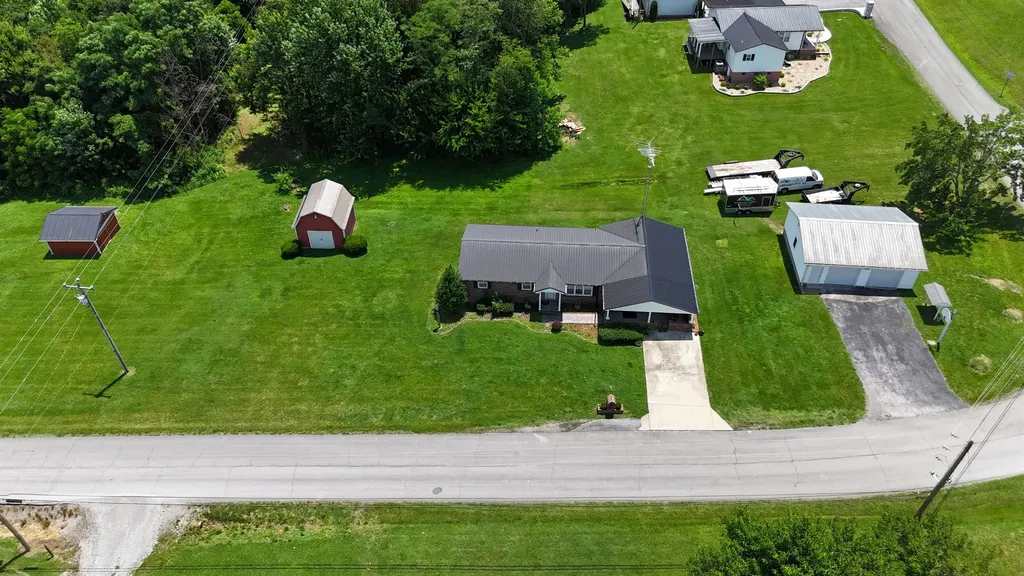 67 Hidden Valley Circle Mcminnville TN 37110