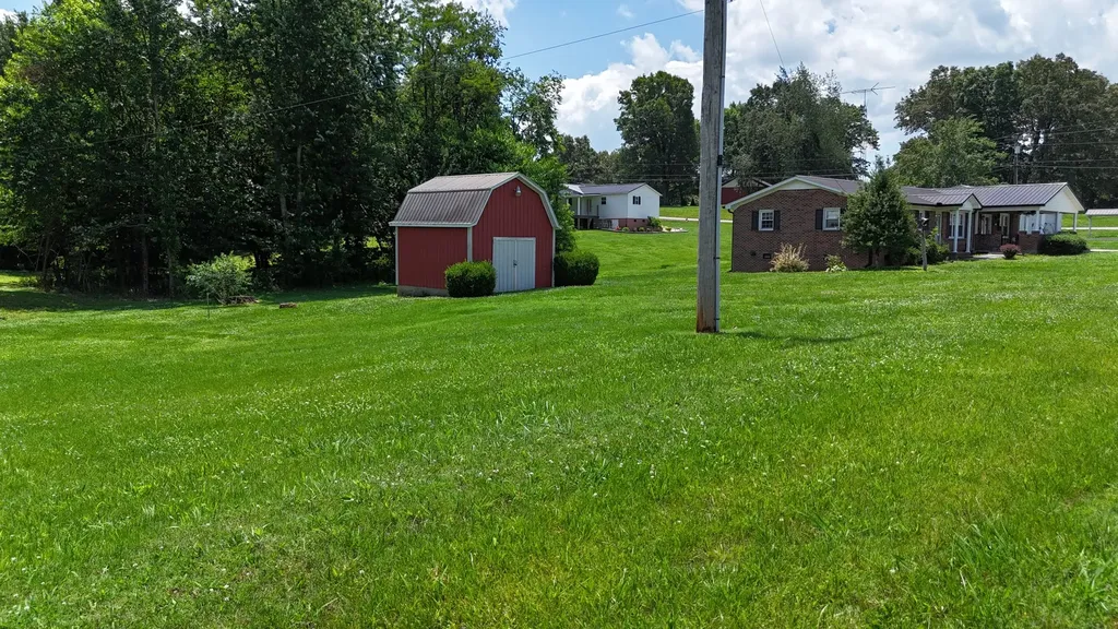 67 Hidden Valley Circle Mcminnville TN 37110