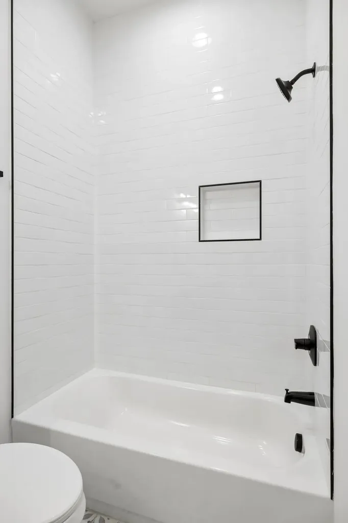 2472 Taylor Road Columbia TN 38401