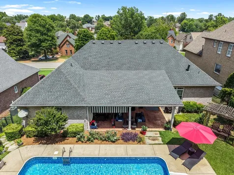 115 N Country Club Drive Hendersonville TN 37075