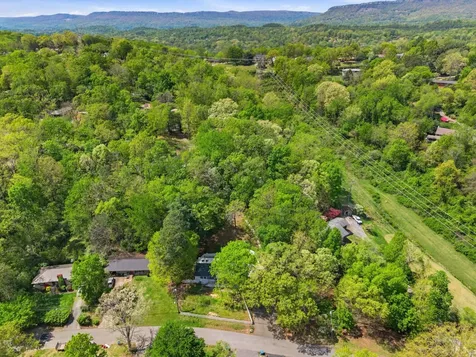 3235 Haywood Avenue Chattanooga TN 37415