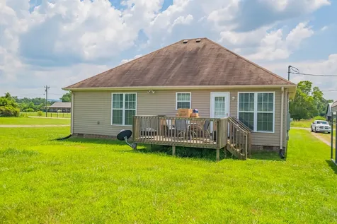 282 Flintville School Road Elora TN 37328