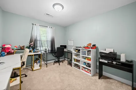 1691 Hugh Hunter Road Oak Grove KY 42262