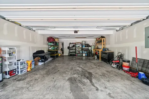1691 Hugh Hunter Road Oak Grove KY 42262