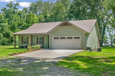 1691 Hugh Hunter Road Oak Grove KY 42262