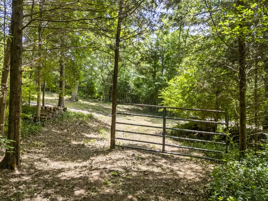 0 Cayce Lane Columbia TN 38401