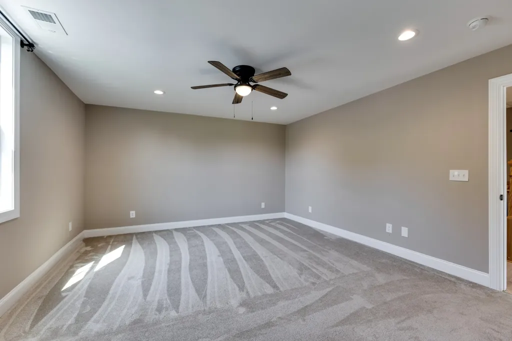 392 New Deal Potts Road Cottontown TN 37048