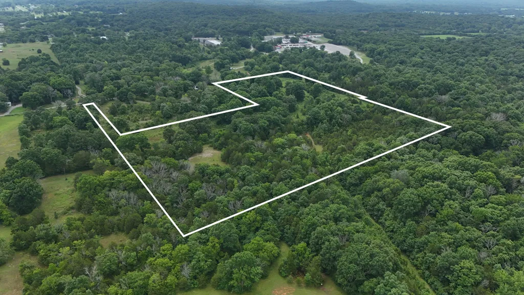 0 Central Pike Lebanon TN 37090