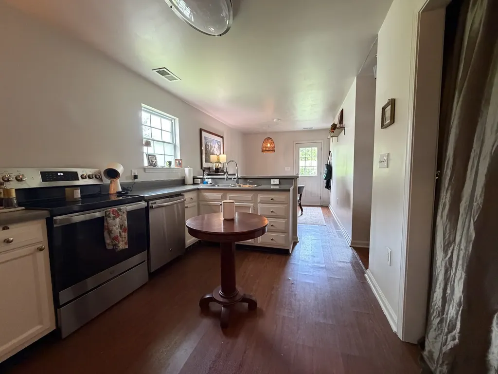 82 Elberta Street Nashville TN 37210