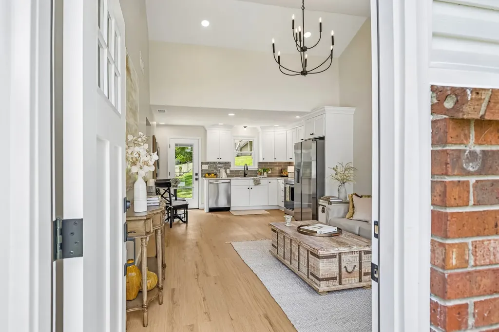 205 Glenrose Court Nashville TN 37210