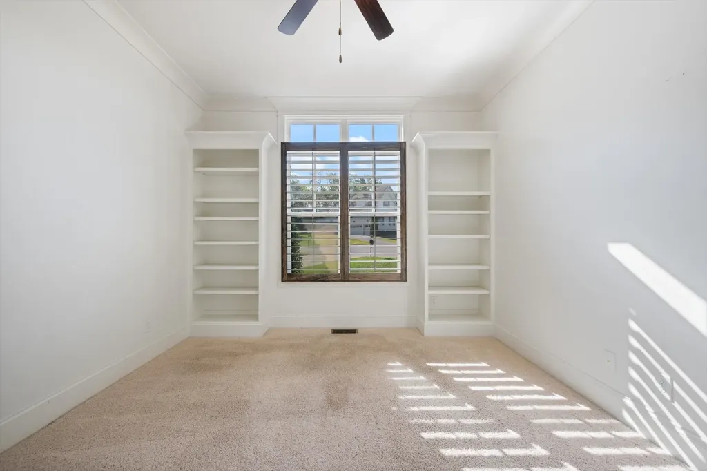 4174 Old Light Circle Arrington TN 37014